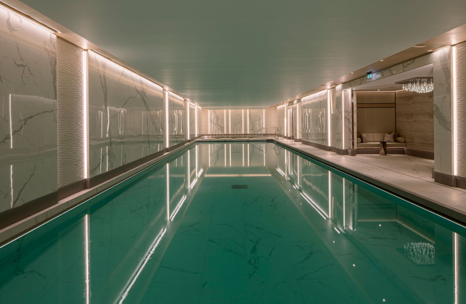 Southbank Place Health Club swimming pool